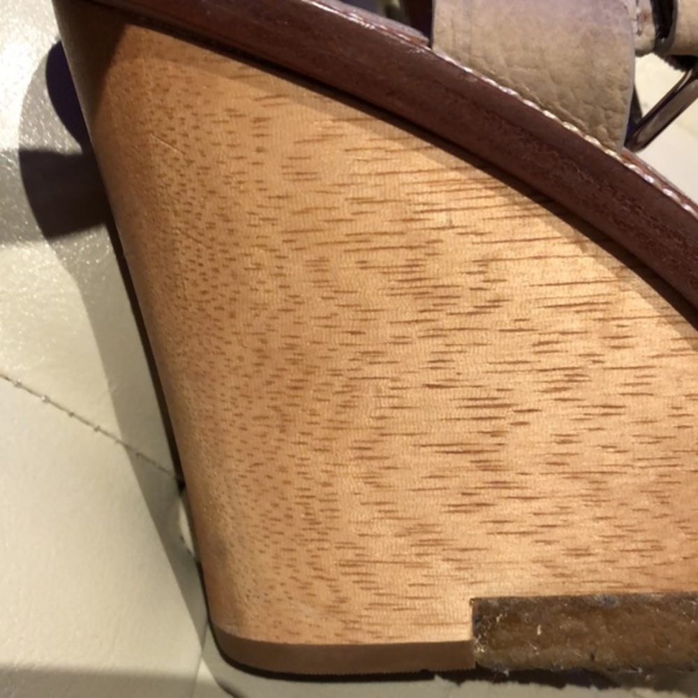 Vince Camuto Signature VI-CADANA genuine Leather wood wedge, size 8.5 - Picture 5 of 14